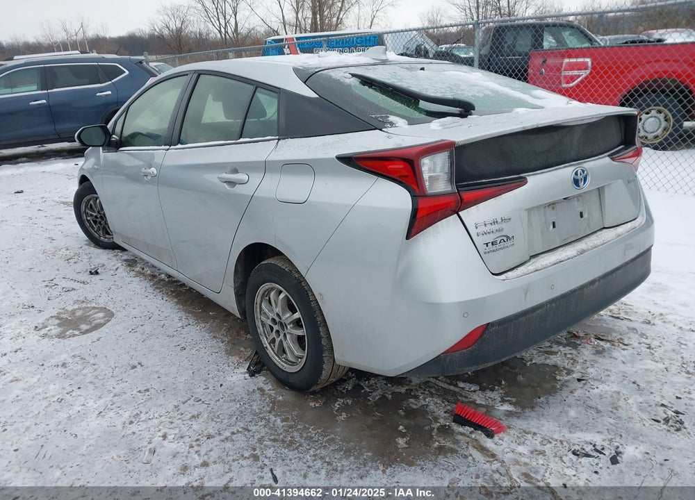 2021 TOYOTA PRIUS LE AWD-E VIN: JTDL9MFU1M3027085