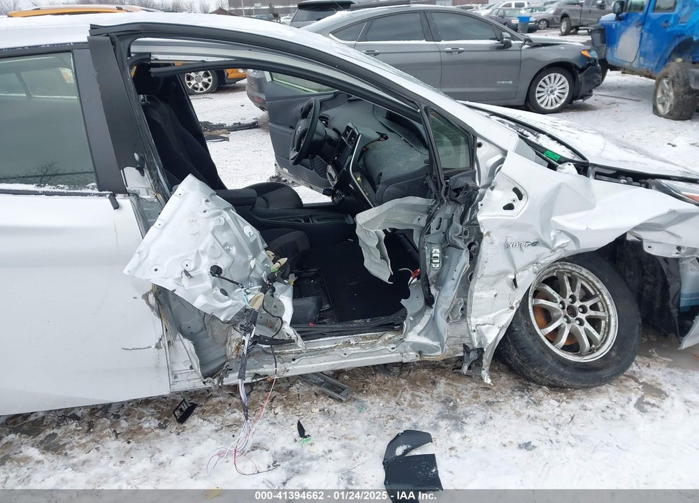 2021 TOYOTA PRIUS LE AWD-E VIN: JTDL9MFU1M3027085