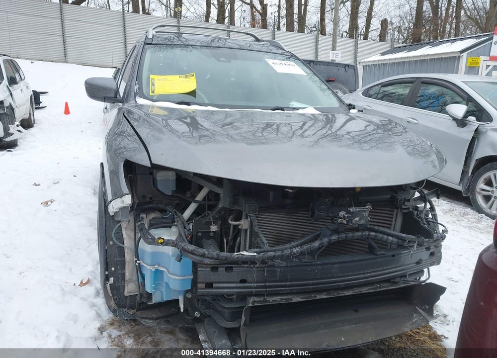 2019 NISSAN ROGUE S VIN: 5N1AT2MT5KC799721