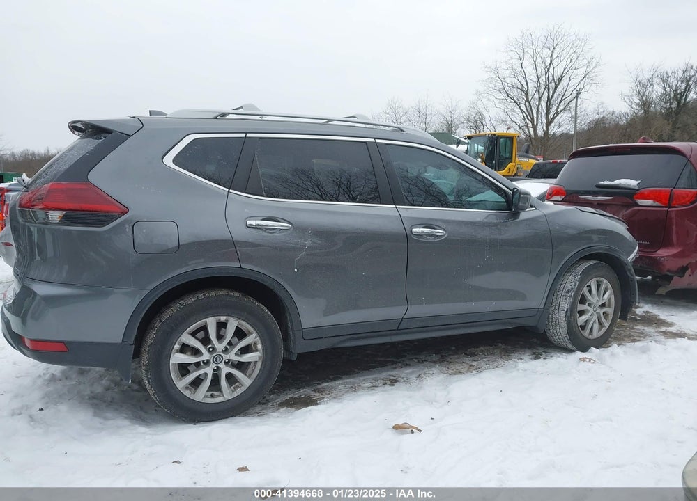 2019 NISSAN ROGUE S VIN: 5N1AT2MT5KC799721