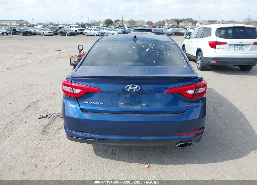 2016 HYUNDAI SONATA SE VIN: 5NPE24AF8GH301123