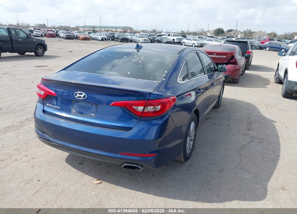 2016 HYUNDAI SONATA SE VIN: 5NPE24AF8GH301123