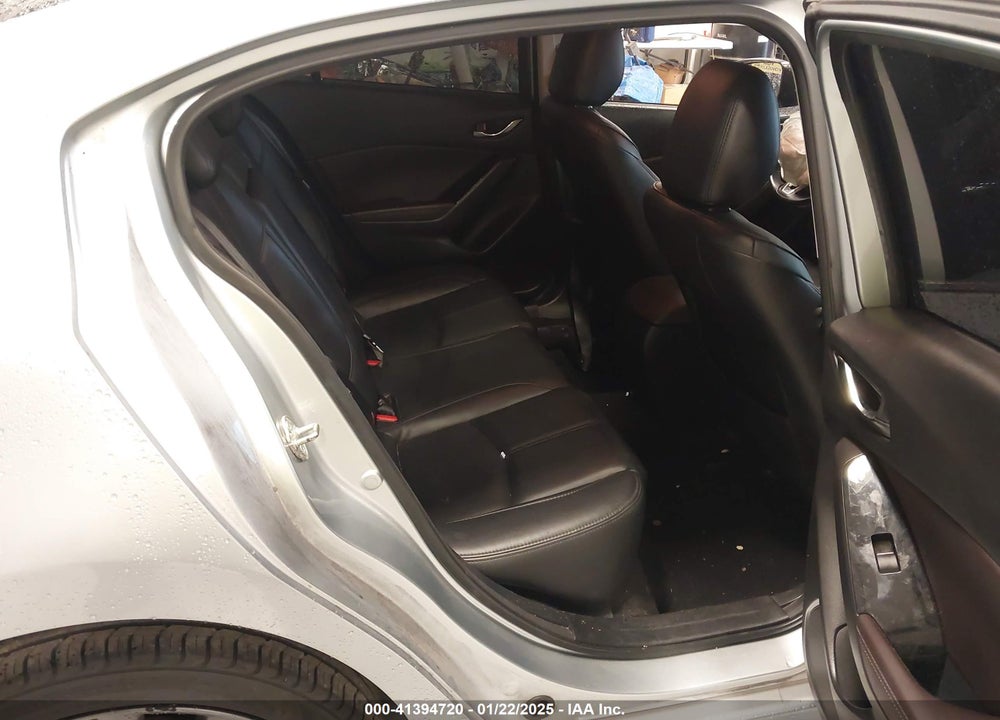 2018 MAZDA 3 VIN: 3MZBN1V31JM242696