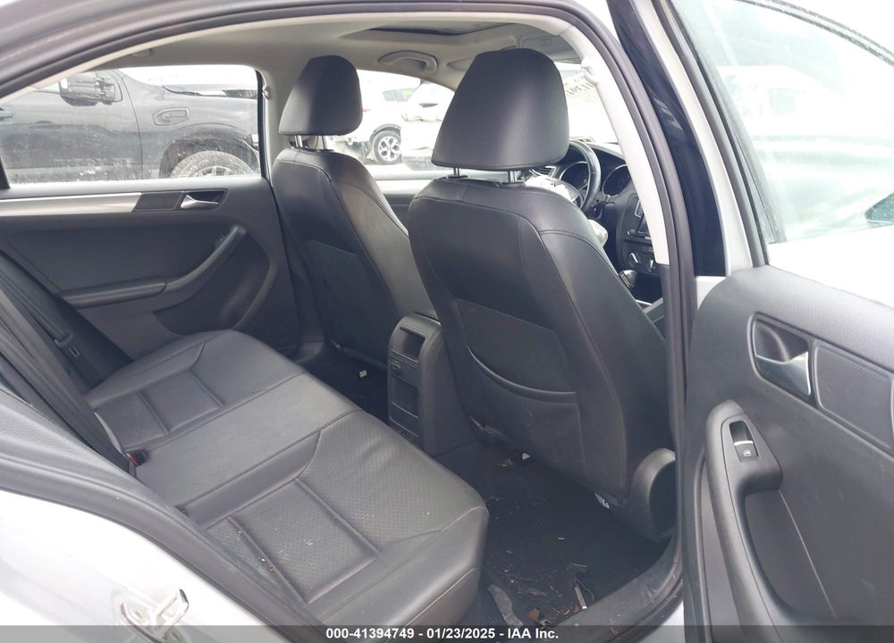 2016 VOLKSWAGEN JETTA VIN: 3VWD67AJ7GM312272