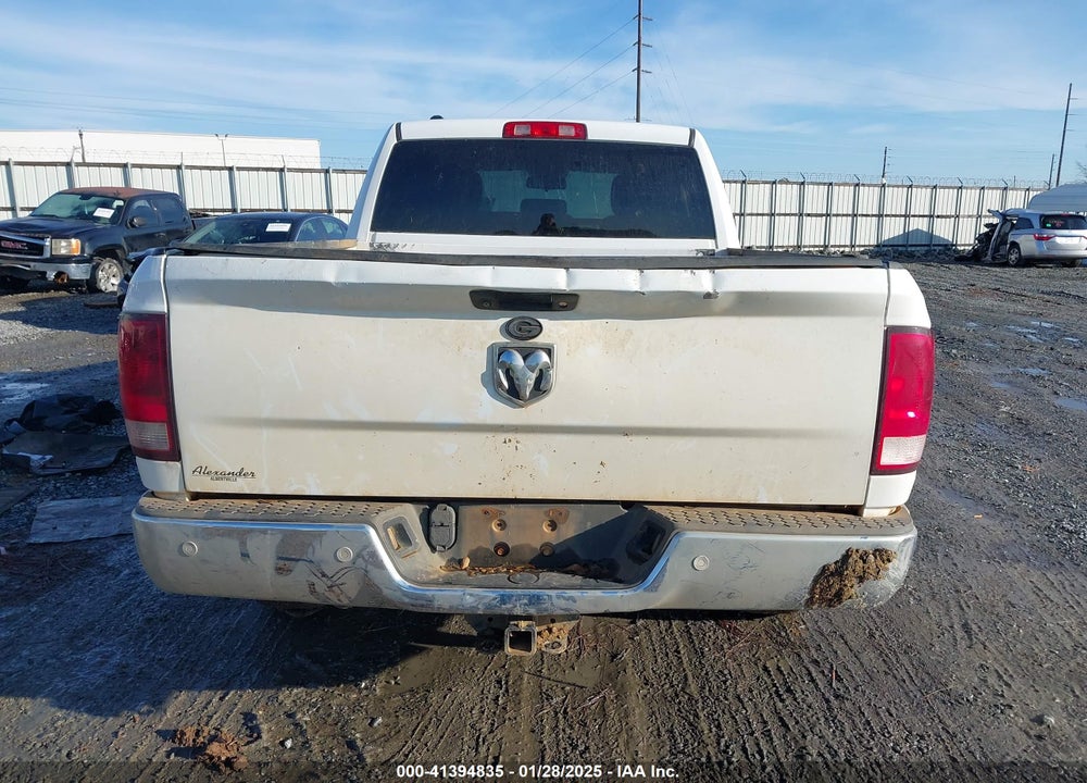 2015 RAM 1500 VIN: 1C6RR7FT7FS669829