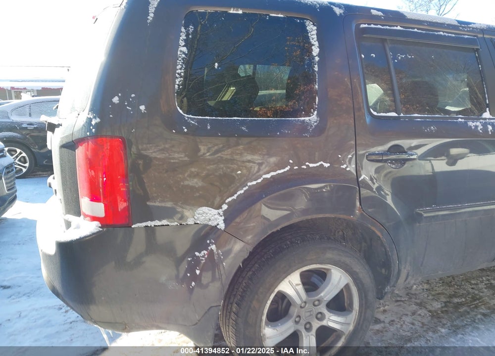 2012 HONDA PILOT EX VIN: 5FNYF4H44CB008754