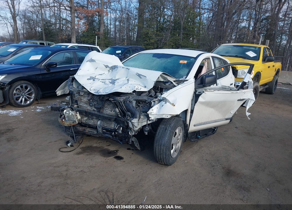 2013 NISSAN ROGUE S VIN: JN8AS5MV6DW647401