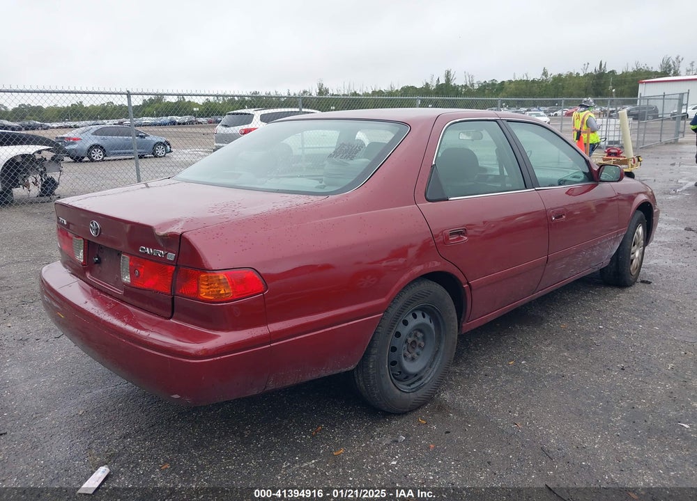 2001 TOYOTA CAMRY LE VIN: 4T1BG22KX1U031082