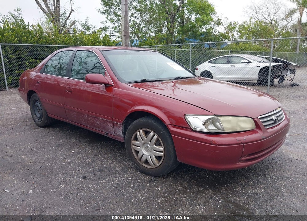 2001 TOYOTA CAMRY LE VIN: 4T1BG22KX1U031082