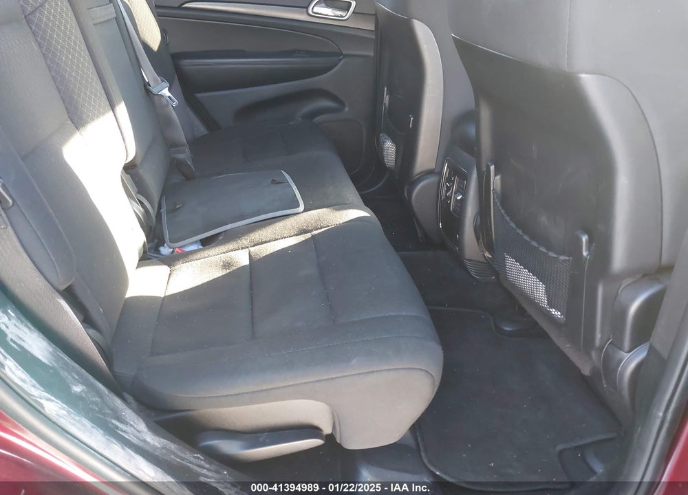 2018 JEEP GRAND CHEROKEE VIN: 1C4RJFAG8JC127274