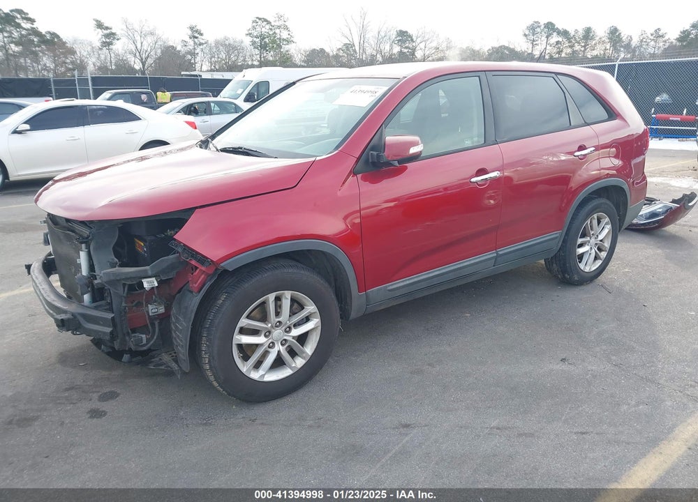 2014 KIA SORENTO LX VIN: 5XYKT3A66EG510228