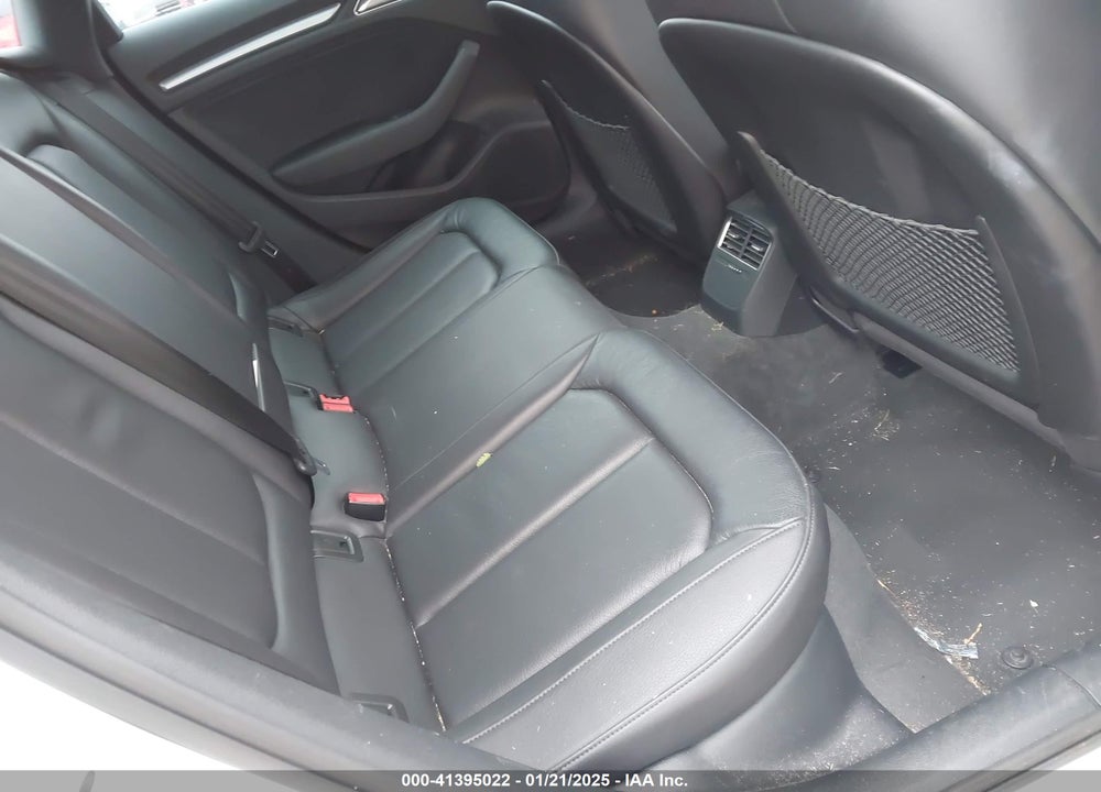 2018 AUDI A3 VIN: WAUAUGFF1J1032252