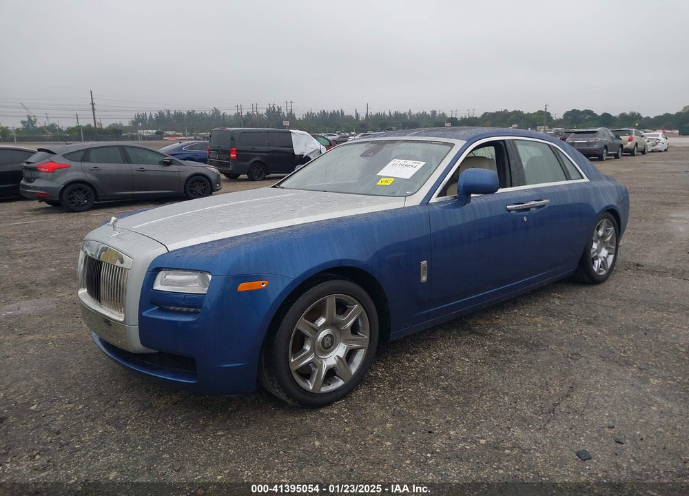 2011 ROLLS-ROYCE GHOST VIN: SCA664S55BUX49548