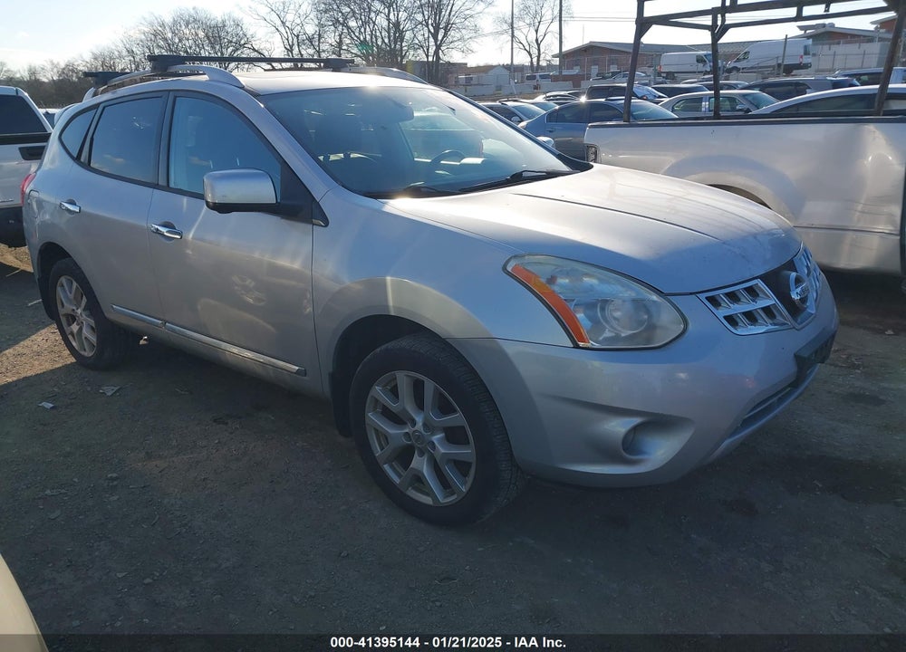 2013 NISSAN ROGUE SV W/SL PKG VIN: JN8AS5MV1DW618680