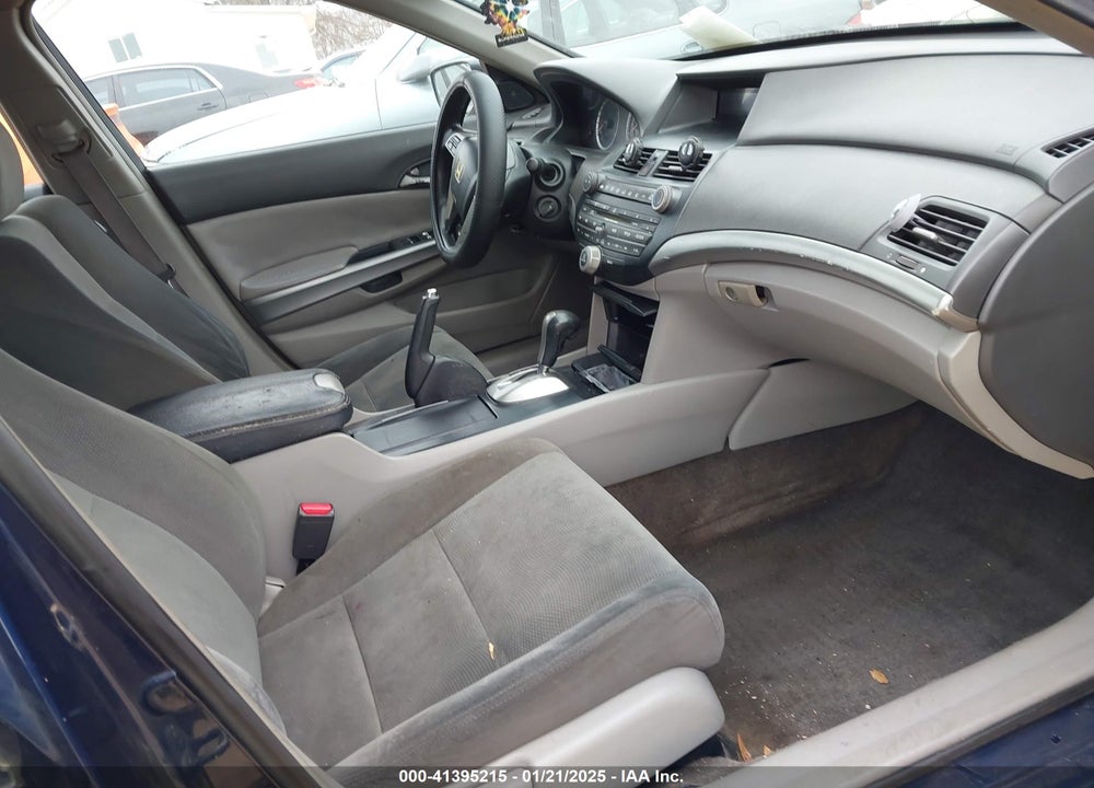 2008 HONDA ACCORD VIN: 1HGCP26738A103896