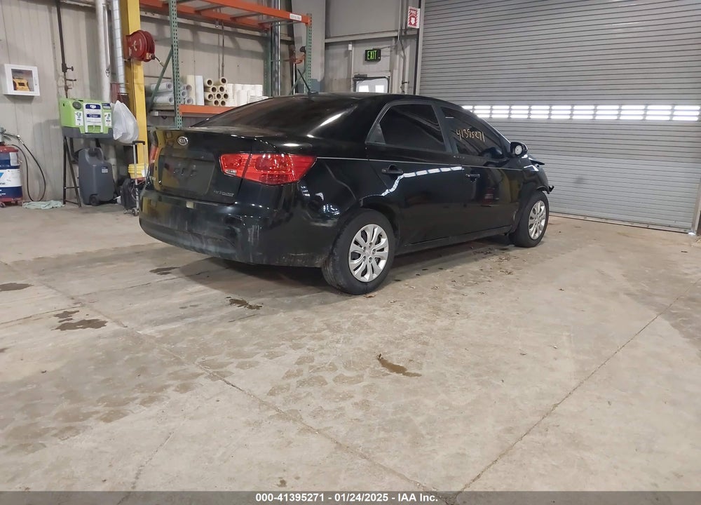 2010 KIA FORTE LX VIN: KNAFT4A21A5097462