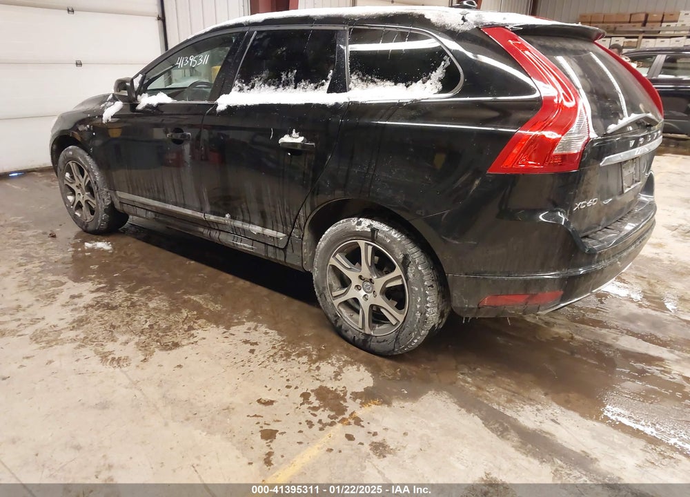 2014 VOLVO XC60 T6 R-DESIGN PLATINUM VIN: YV4902DZ5E2546717