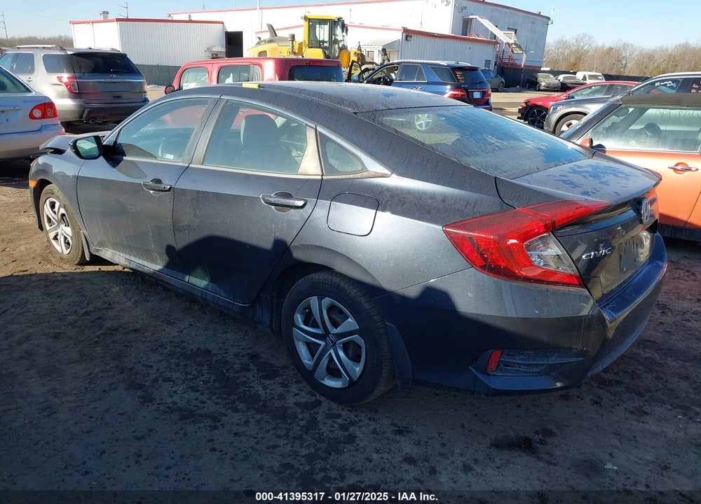 2018 HONDA CIVIC VIN: 2HGFC2F54JH573031