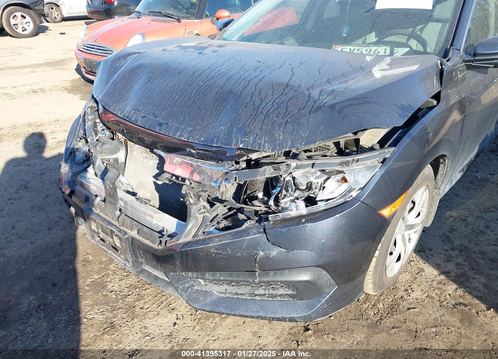 2018 HONDA CIVIC VIN: 2HGFC2F54JH573031