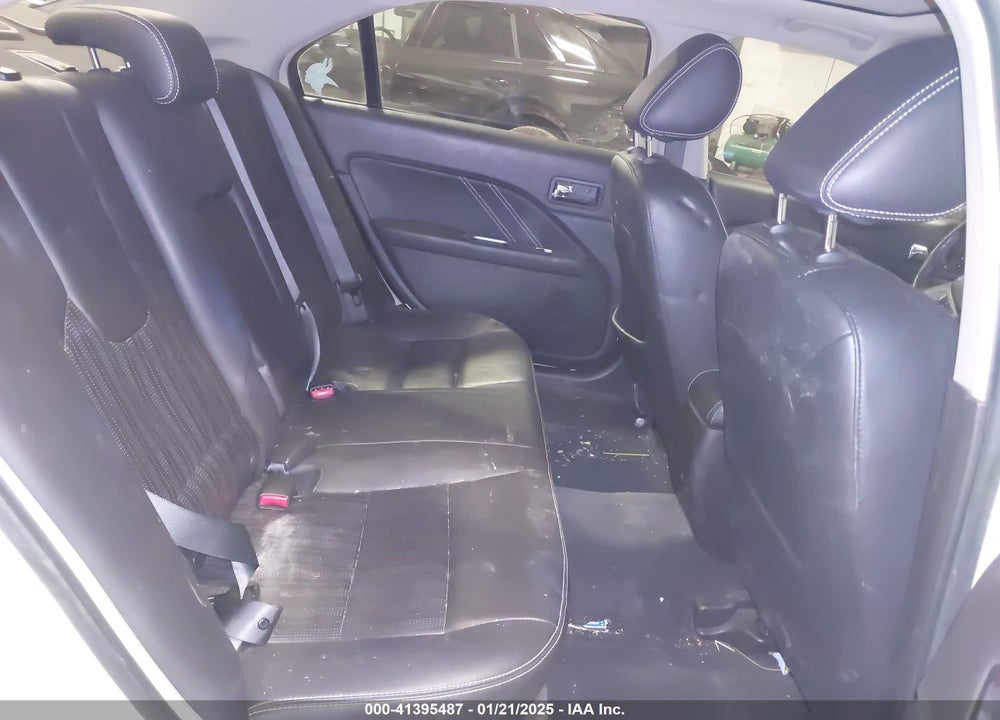 2011 FORD FUSION VIN: 3FAHP0DC9BR199903