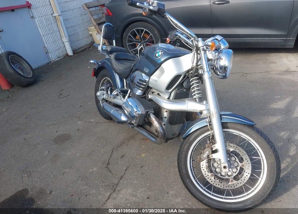 2004 BMW R1200 C VIN: WB10379A04ZK92632