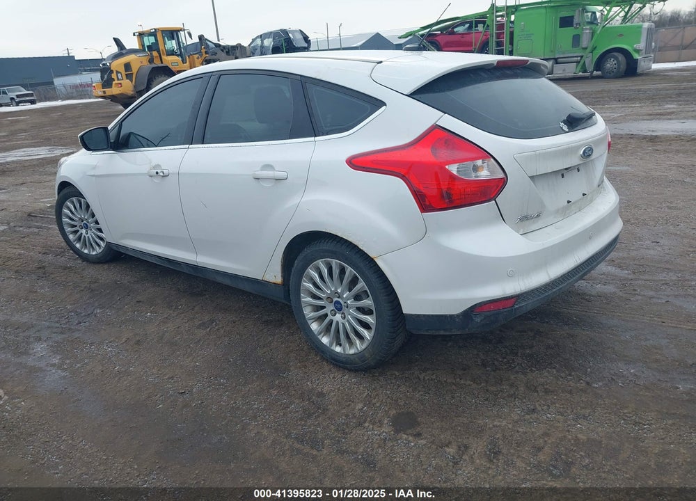 2012 FORD FOCUS TITANIUM VIN: 1FAHP3N23CL119048