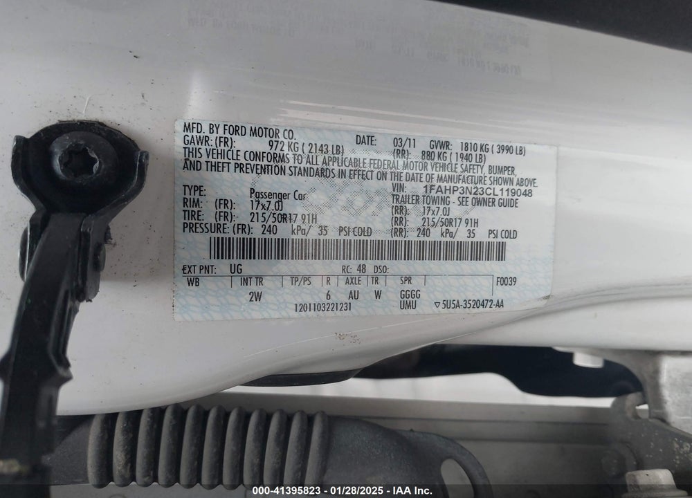 2012 FORD FOCUS TITANIUM VIN: 1FAHP3N23CL119048