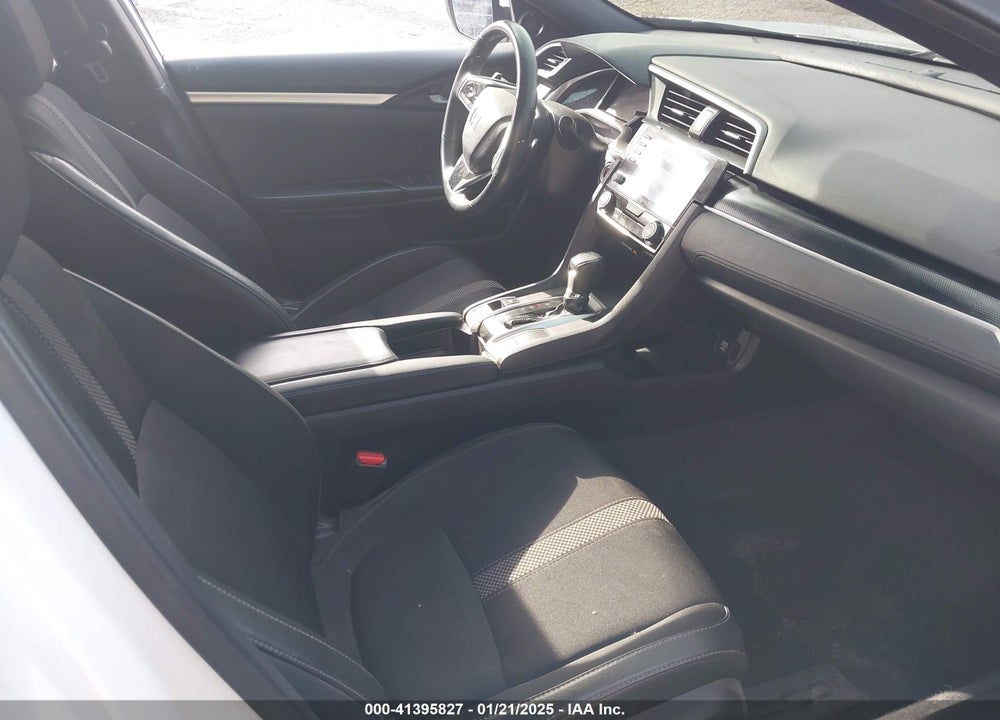 2020 HONDA CIVIC VIN: 2HGFC2F86LH572122