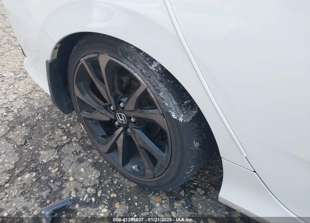 2020 HONDA CIVIC VIN: 2HGFC2F86LH572122