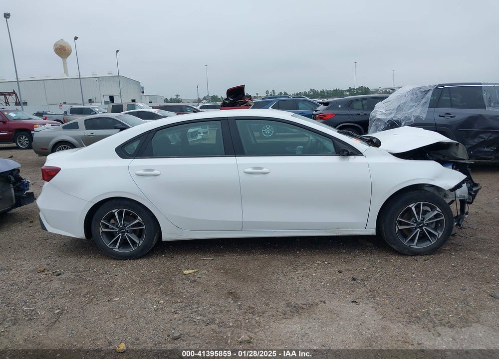 2022 KIA FORTE VIN: 3KPF24AD8NE443671