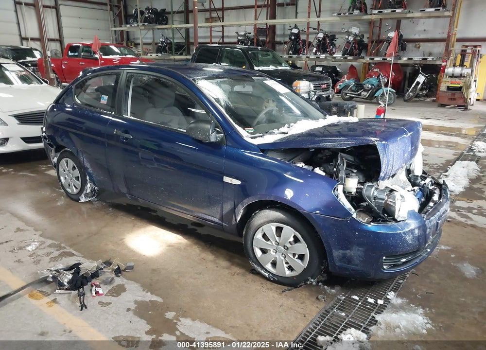 2008 HYUNDAI ACCENT GS VIN: KMHCM36C68U101726