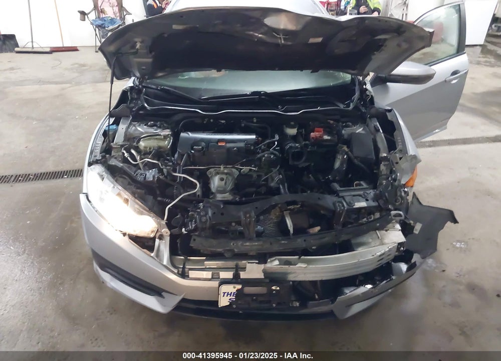 2018 HONDA CIVIC VIN: 19XFC2F55JE003789