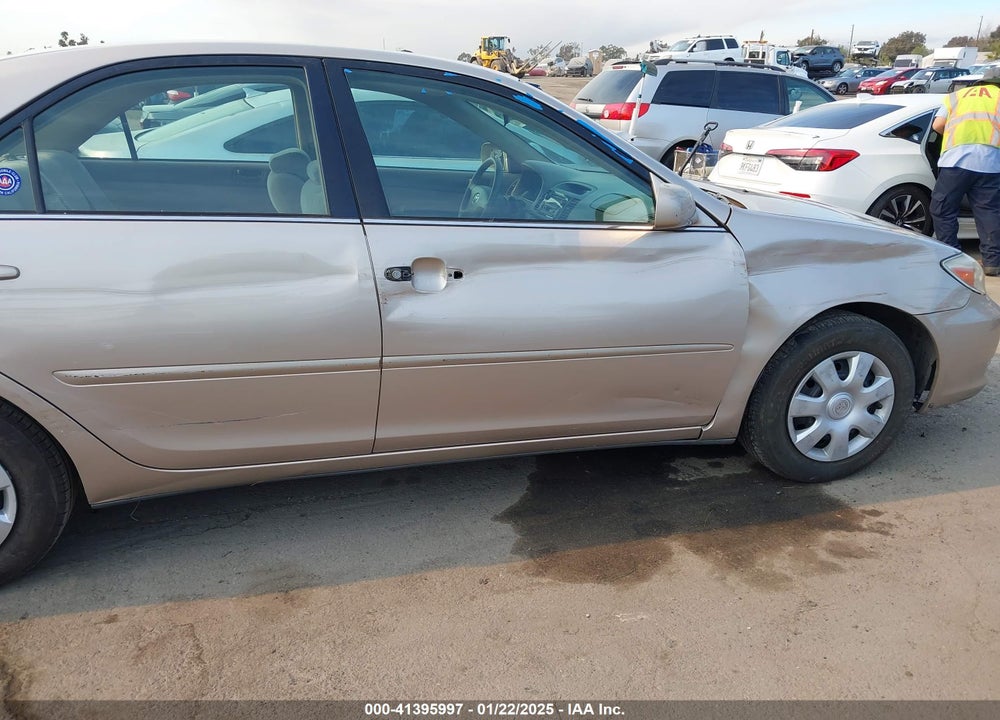 2003 TOYOTA CAMRY LE VIN: 4T1BE32K23U256840
