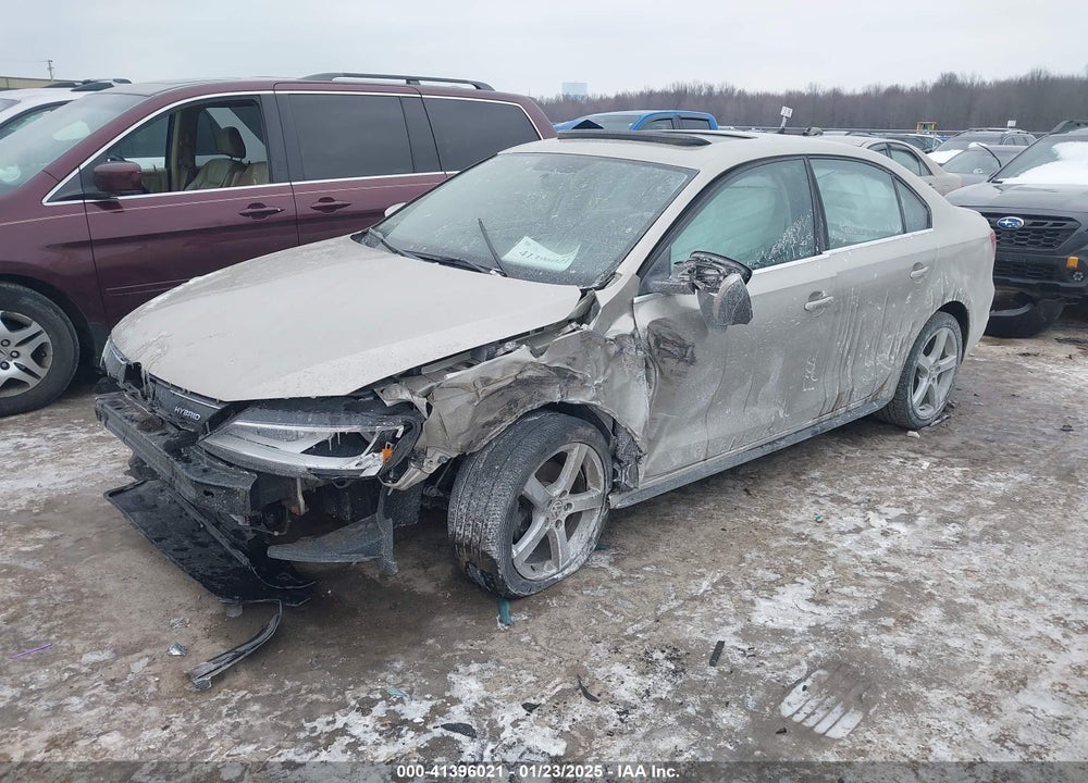 2013 VOLKSWAGEN JETTA HYBRID VIN: 3VW637AJ9DM312125
