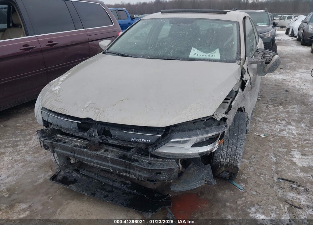 2013 VOLKSWAGEN JETTA HYBRID VIN: 3VW637AJ9DM312125