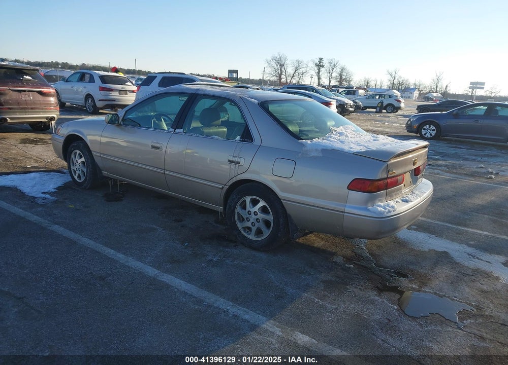 1998 TOYOTA CAMRY XLE V6 VIN: 4T1BF28K2WU063252