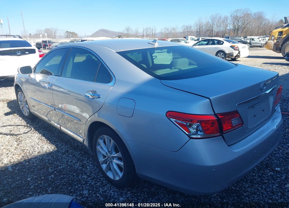 2011 LEXUS ES 350 VIN: JTHBK1EG2B2455470