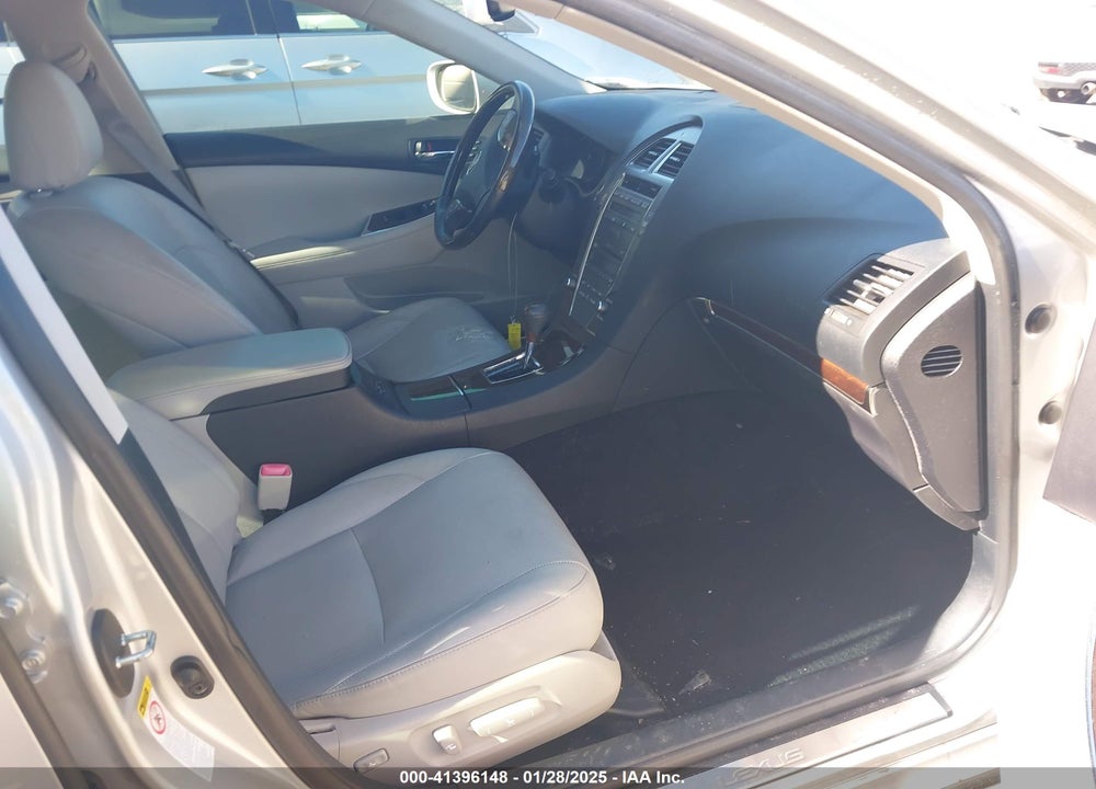 2011 LEXUS ES 350 VIN: JTHBK1EG2B2455470