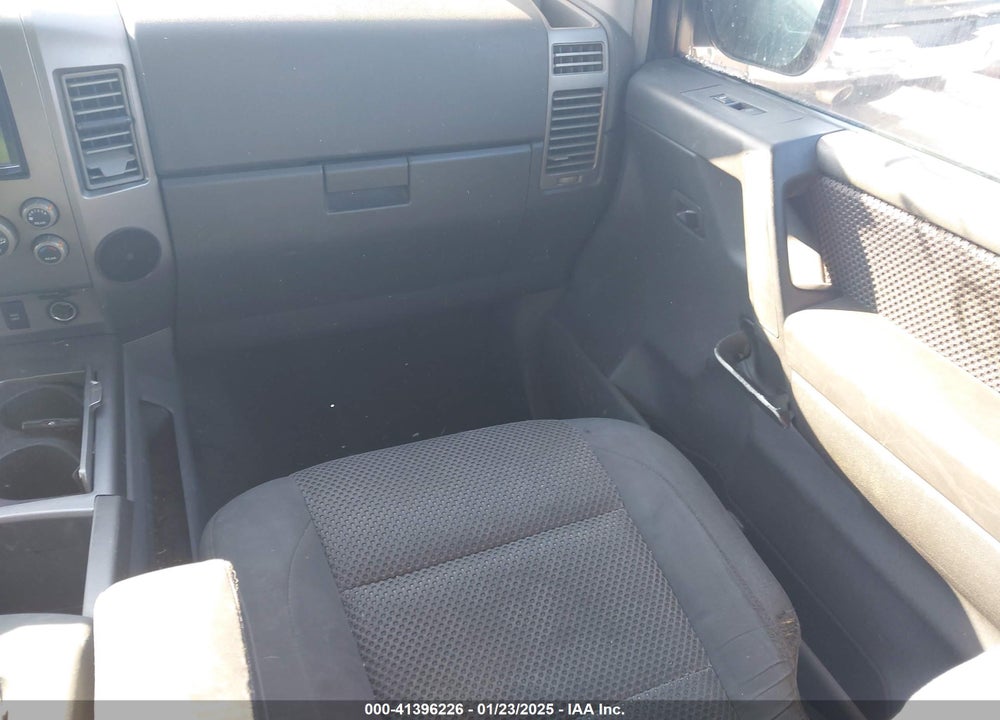 2005 NISSAN ARMADA SE VIN: 5N1AA08B05N705524