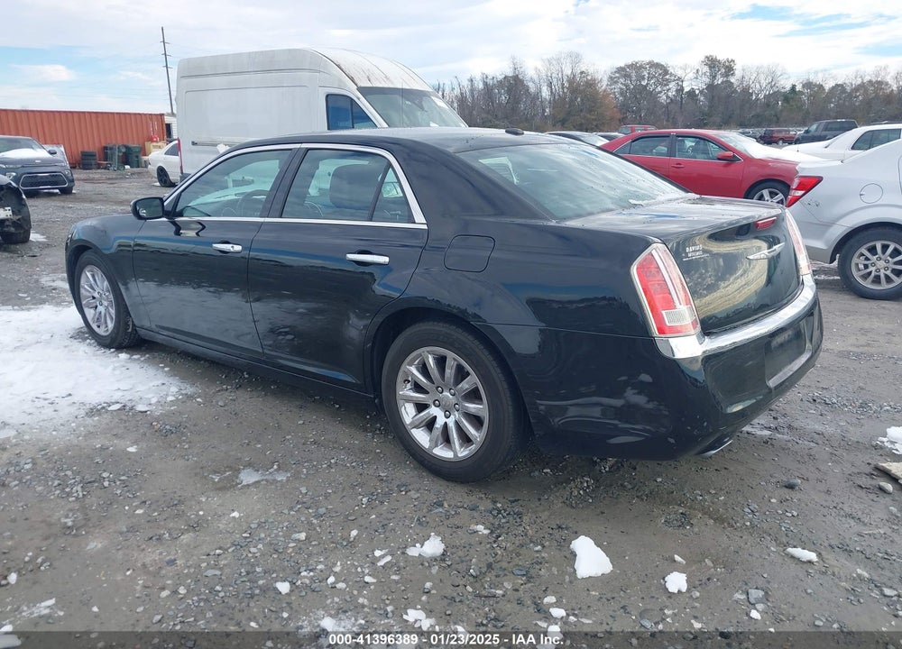 2013 CHRYSLER 300C VIN: 2C3CCAET8DH508056