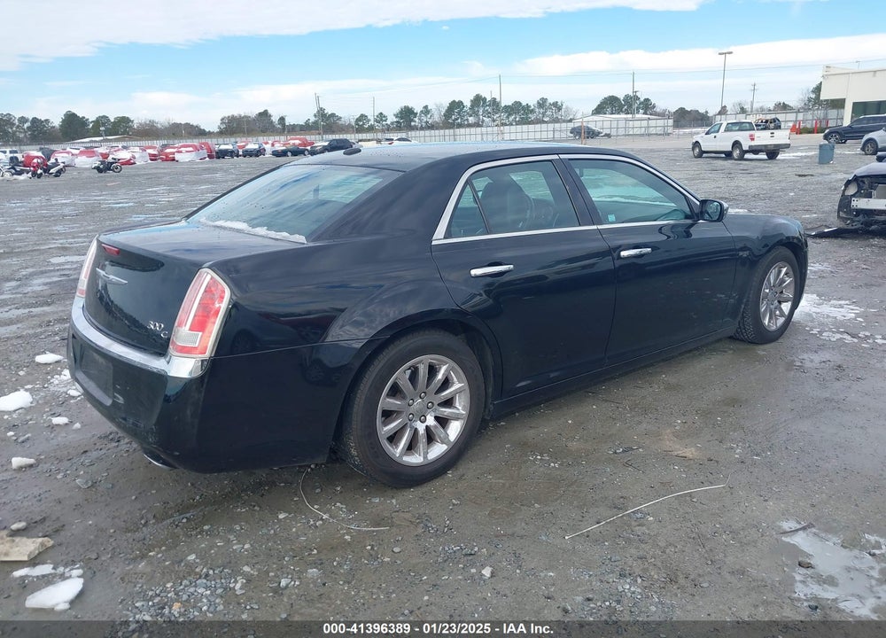 2013 CHRYSLER 300C VIN: 2C3CCAET8DH508056