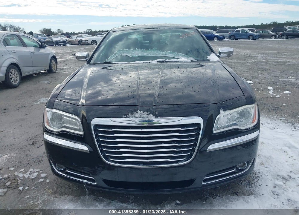 2013 CHRYSLER 300C VIN: 2C3CCAET8DH508056