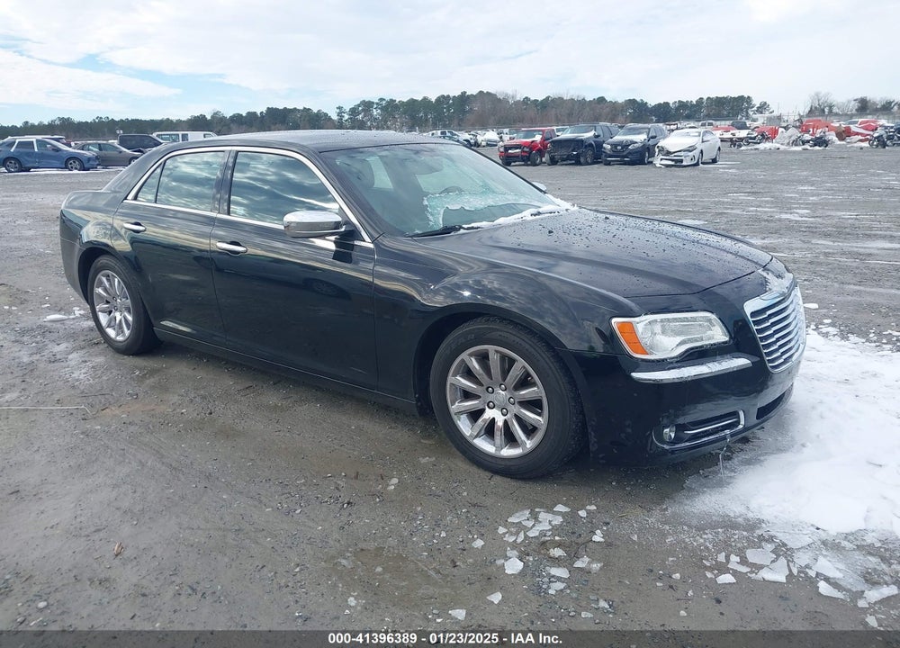 2013 CHRYSLER 300C VIN: 2C3CCAET8DH508056
