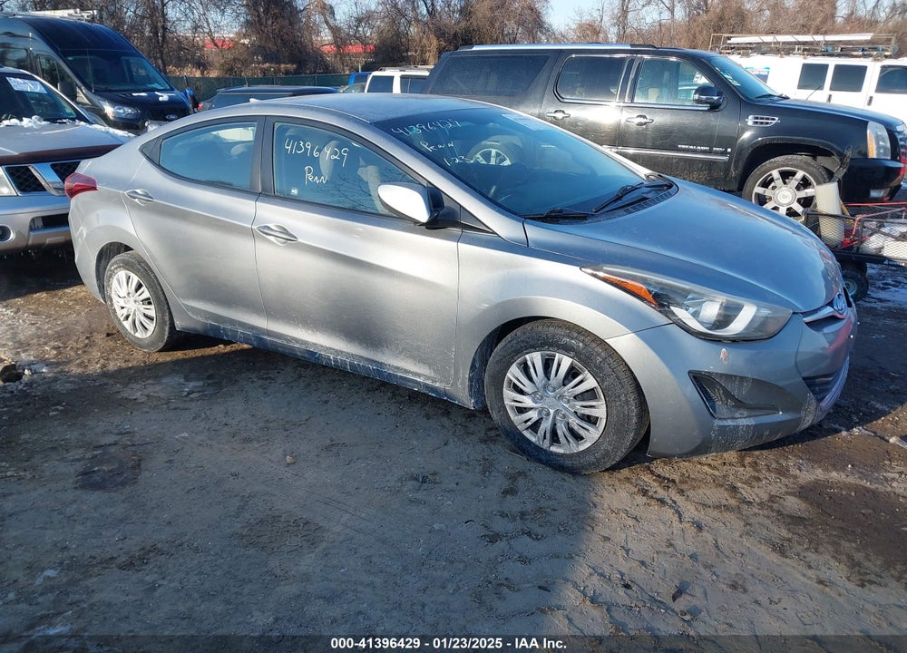 2016 HYUNDAI ELANTRA SE VIN: 5NPDH4AE1GH732372