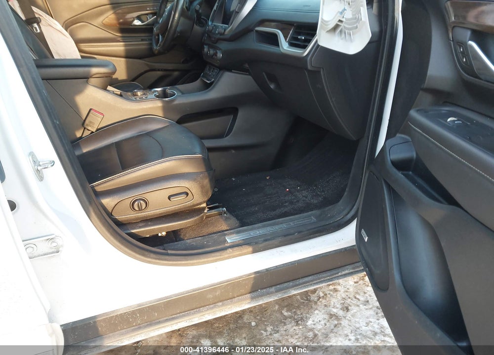 2020 GMC TERRAIN AWD DENALI VIN: 3GKALXEX3LL151615
