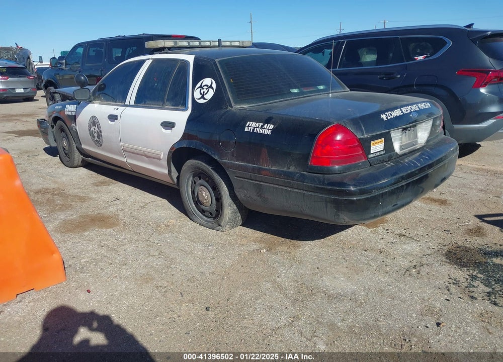 2011 FORD CROWN VICTORIA POLICE INTERCEPTOR VIN: 2FABP7BV5BX152100