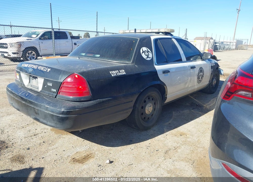 2011 FORD CROWN VICTORIA POLICE INTERCEPTOR VIN: 2FABP7BV5BX152100