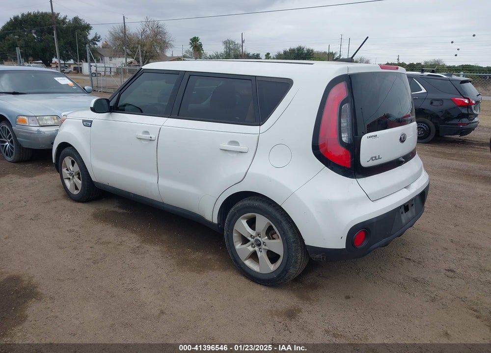 2017 KIA SOUL VIN: KNDJN2A28H7444635