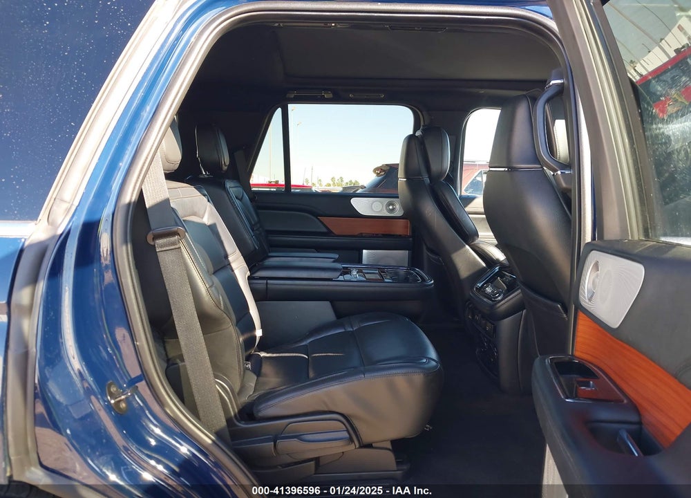 2019 LINCOLN NAVIGATOR RESERVE VIN: 5LMJJ2LT1KEL03841