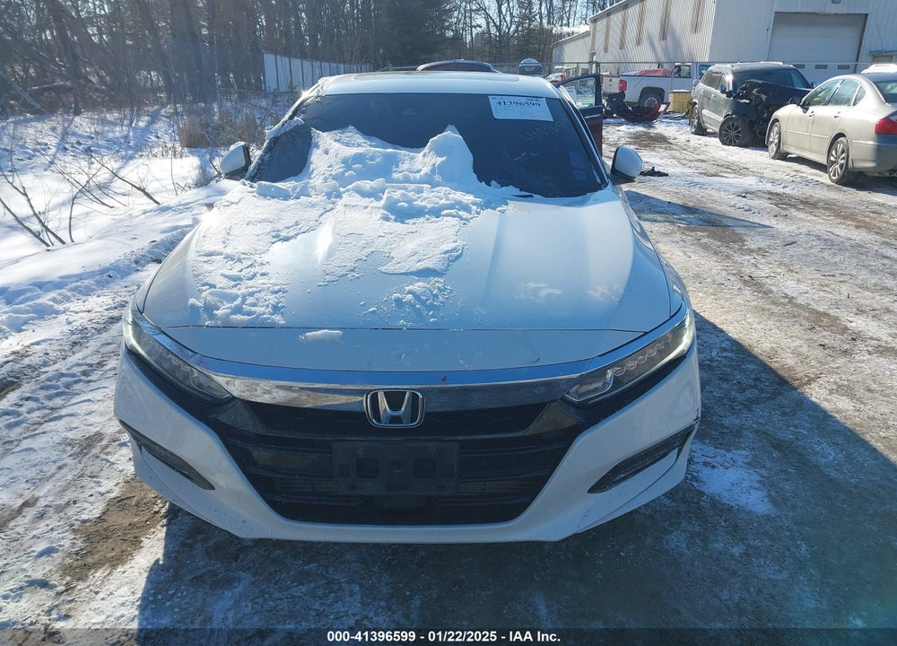 2018 HONDA ACCORD EX VIN: 1HGCV1F42JA064987